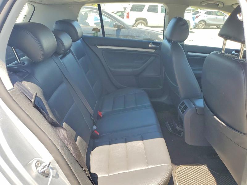 Продаж на аукціоні авто 2009 Volkswagen Rabbit, vin: WVWDB71KX9W139955, номер лоту: 58563726