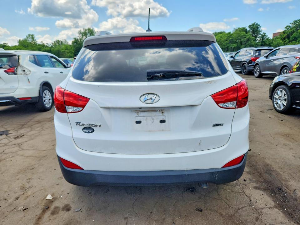 Продажа на аукционе авто 2015 Hyundai Tucson, vin: KM8JUCAG6FU079290, номер лота: 56186736