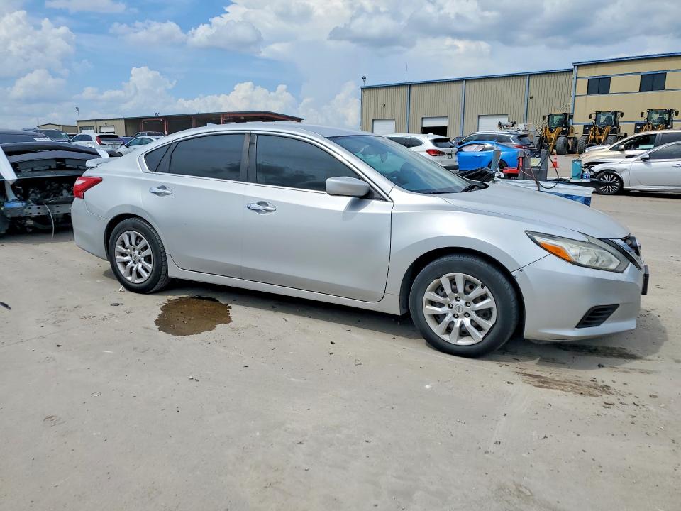 Aukcja sprzedaży 2017 Nissan Altima, vin: 1N4AL3AP0HN352749, numer aukcji: 55756166