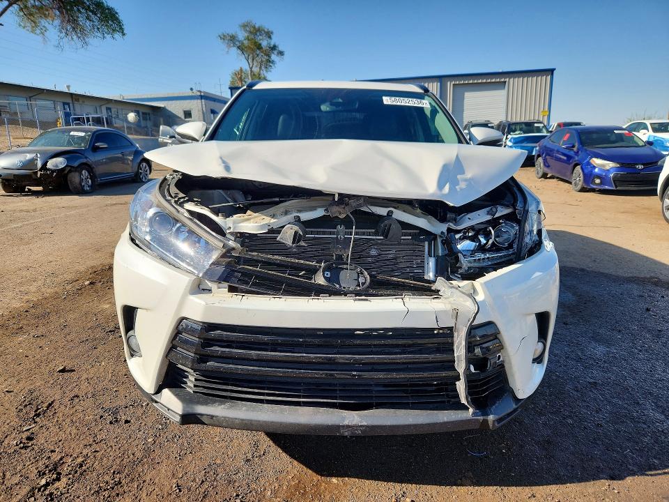 Aukcja sprzedaży 2018 Toyota Highlander, vin: 5TDJZRFH0JS551636, numer aukcji: 58052536
