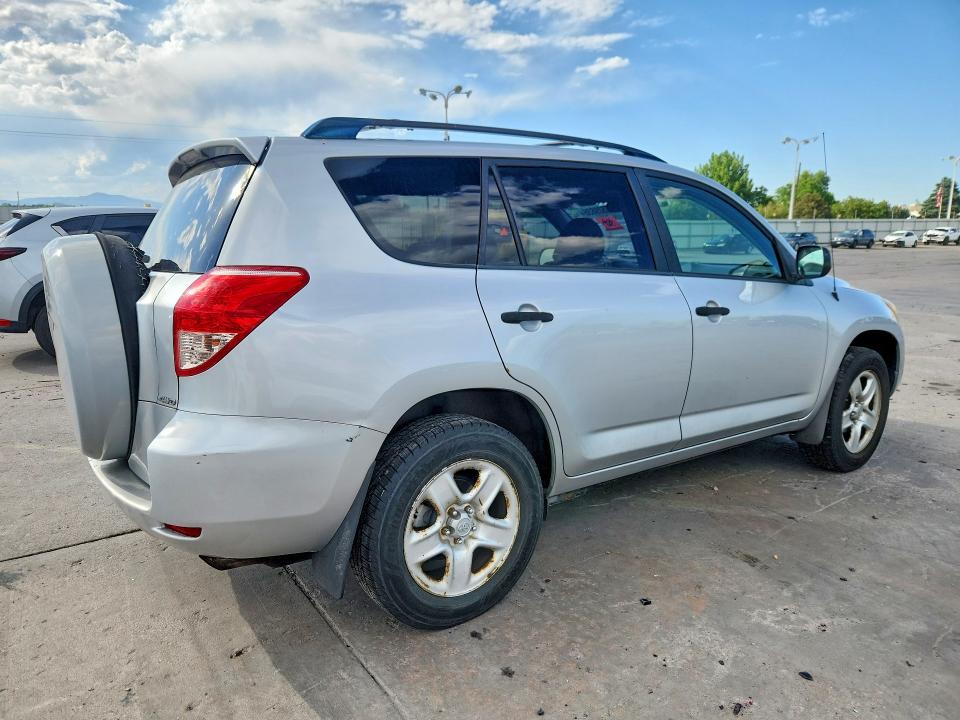 56529836 :رقم المزاد ، JTMBD33V575074663 vin ، 2007 Toyota Rav4 مزاد بيع
