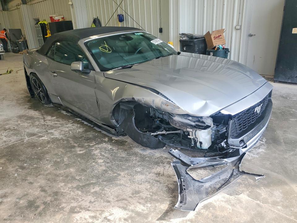 57090196 :رقم المزاد ، 1FAGP8UH5S5127332 vin ، 2025 Ford Mustang مزاد بيع