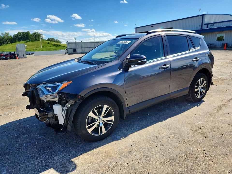Продажа на аукционе авто 2018 Toyota Rav4, vin: JTMRFREV1JJ192099, номер лота: 57529266
