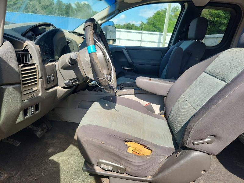 55872396 :رقم المزاد ، 1N6AA06A44N573104 vin ، 2004 Nissan Titan مزاد بيع