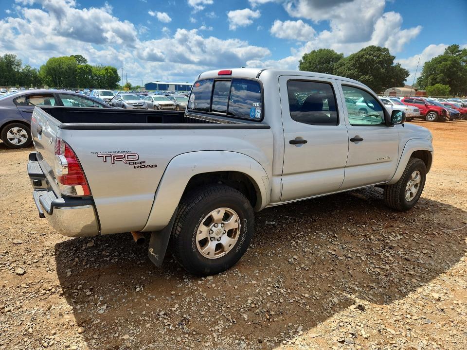 Auction sale of the 2011 Toyota Tacoma, vin: 3TMLU4EN5BM057646, lot number: 58192106