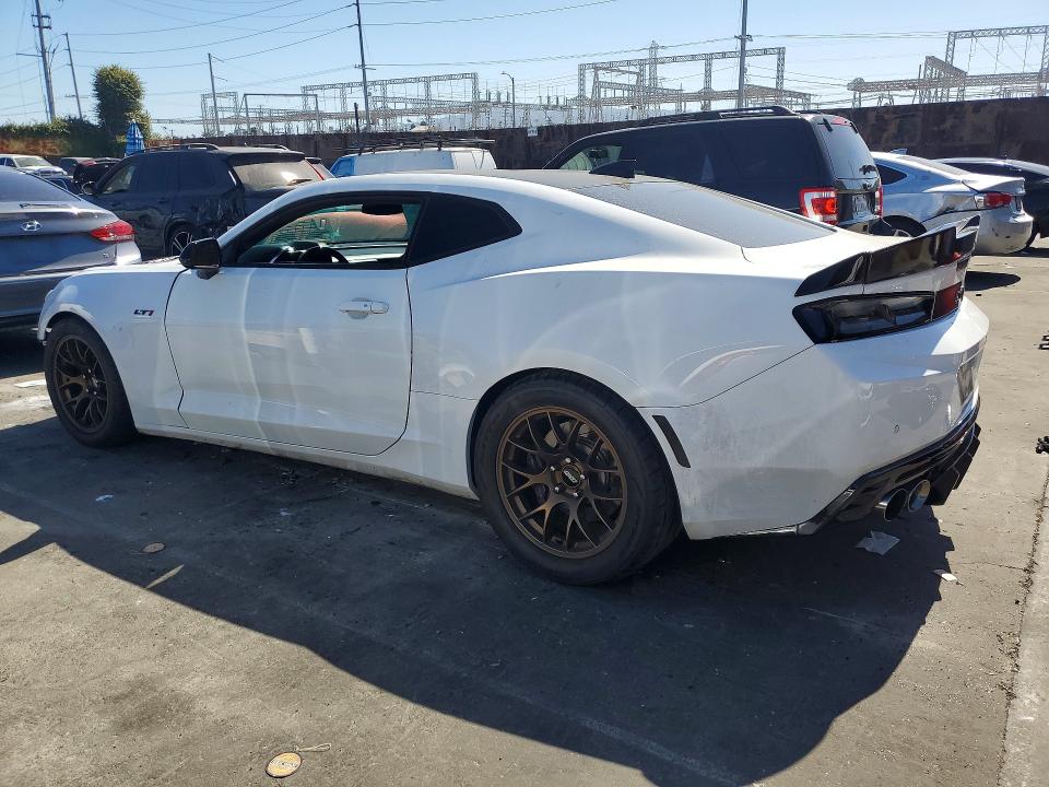 56173756 :رقم المزاد ، 1G1FG1R79J0155507 vin ، 2018 Chevrolet Camaro مزاد بيع