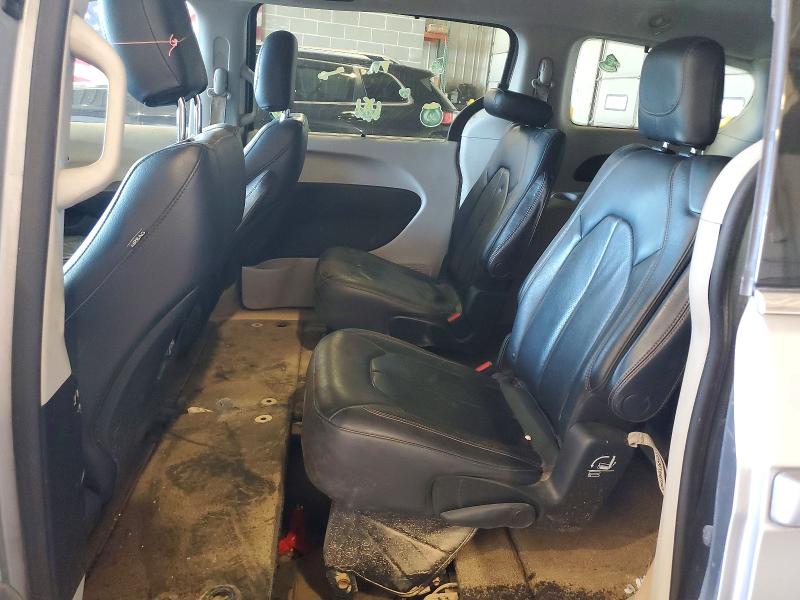 Продажа на аукционе авто 2018 Chrysler Pacifica, vin: 2C4RC1BG0JR119060, номер лота: 57073506