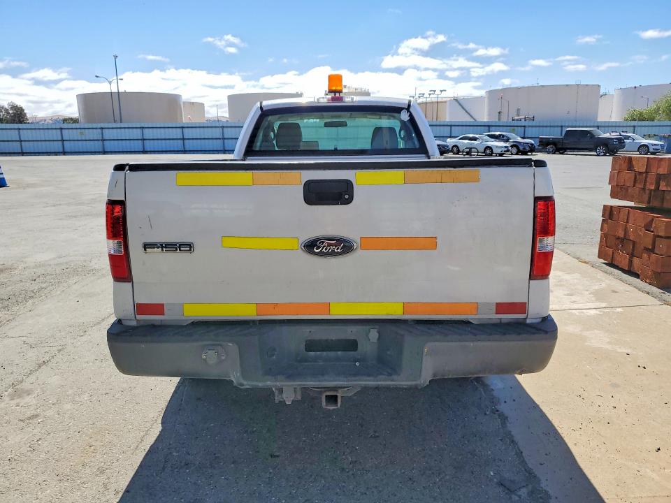 57678426 :رقم المزاد ، 1FTRF12W37NA84163 vin ، 2007 Ford F150 مزاد بيع