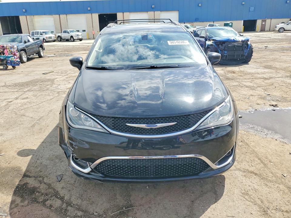 Продажа на аукционе авто 2018 Chrysler Pacifica, vin: 2C4RC1FG5JR288128, номер лота: 56516586