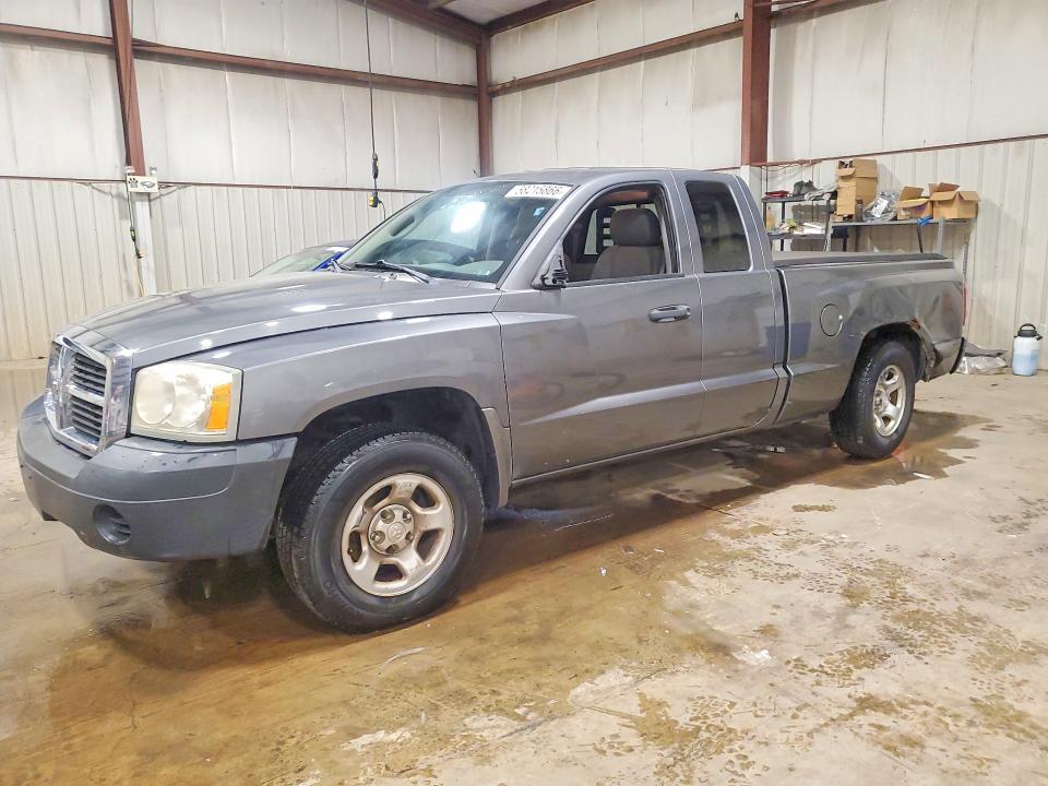 2005 Dodge Dakota მანქანა იყიდება აუქციონზე, vin: 1D7HE22K05S353743, აუქციონის ნომერი: 58215866