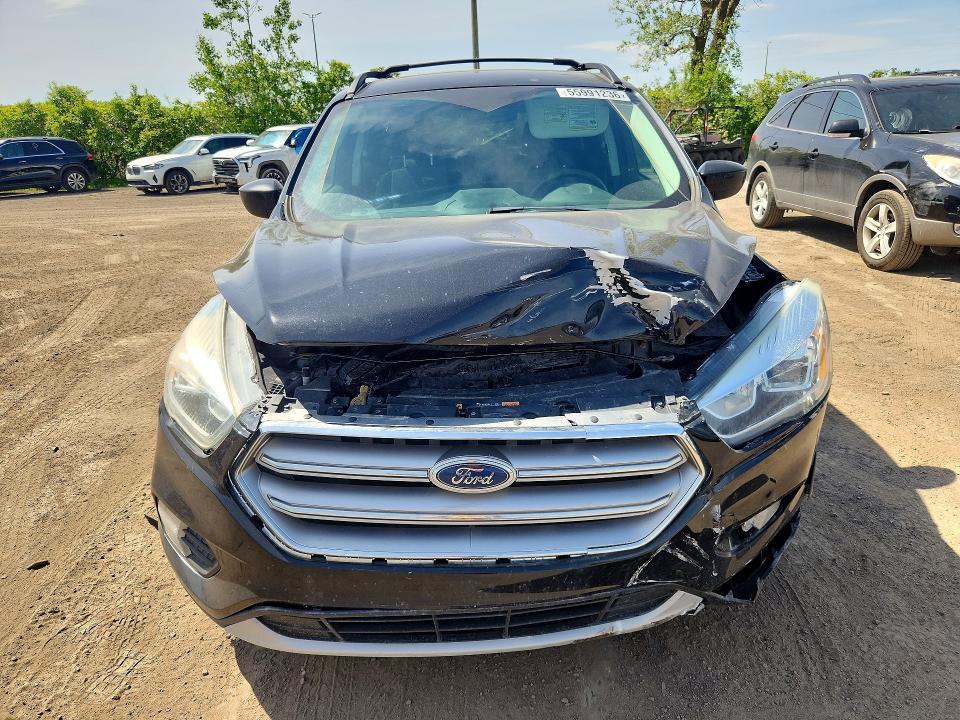 Продажа на аукционе авто 2017 Ford Escape, vin: 1FMCU0GD4HUA16759, номер лота: 55991236