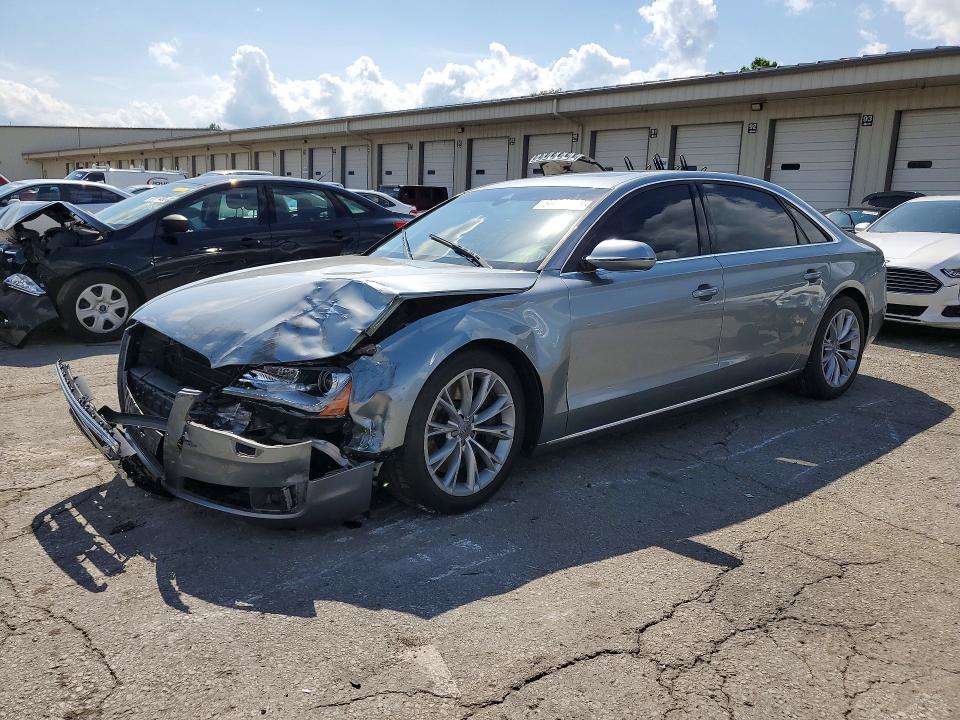 56639606 :رقم المزاد ، WAURVAFD1BN019958 vin ، 2011 Audi A8 مزاد بيع