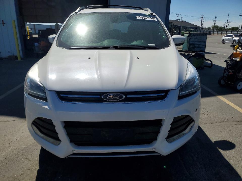 Продажа на аукционе авто 2016 Ford Escape, vin: 1FMCU9J93GUC79669, номер лота: 55091596