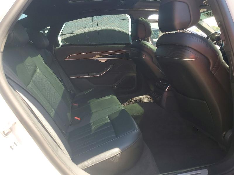 55940786 :رقم المزاد ، WAU8DAF89MN021980 vin ، 2021 Audi A8 مزاد بيع