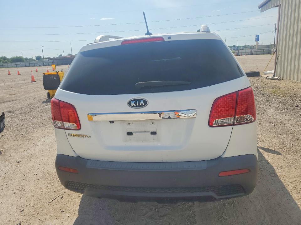 Продажа на аукционе авто 2012 Kia Sorento, vin: 5XYKT3A63CG233311, номер лота: 55812236