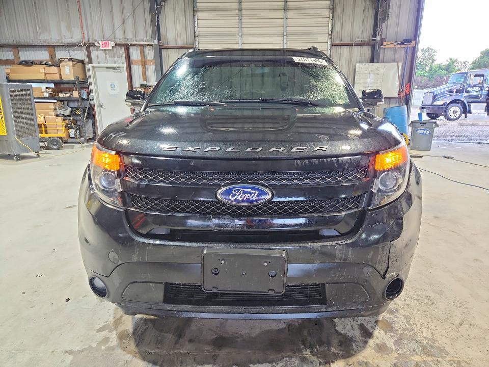 Продажа на аукционе авто 2015 Ford Explorer, vin: 1FM5K8GT0FGA68115, номер лота: 57511436