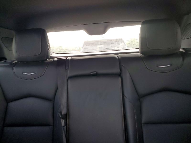 58569946 :رقم المزاد ، 1GYFZER40NF166648 vin ، 2022 Cadillac Xt4 مزاد بيع