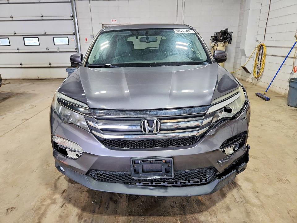 Продаж на аукціоні авто 2016 Honda Pilot, vin: 5FNYF6H52GB041018, номер лоту: 58712396
