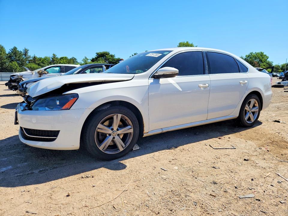 57697366 :رقم المزاد ، 1VWBH7A38CC088623 vin ، 2012 Volkswagen Passat مزاد بيع