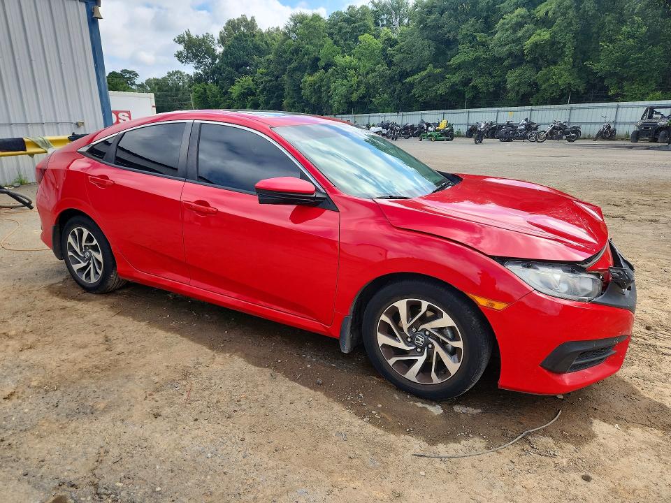 Продажа на аукционе авто 2018 Honda Civic, vin: 2HGFC2F70JH592144, номер лота: 56341956