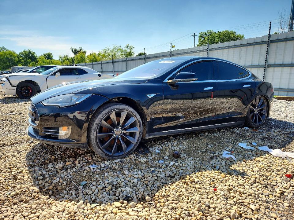 Продажа на аукционе авто 2013 Tesla Model S, vin: 5YJSA1BG5DFP03896, номер лота: 58914066