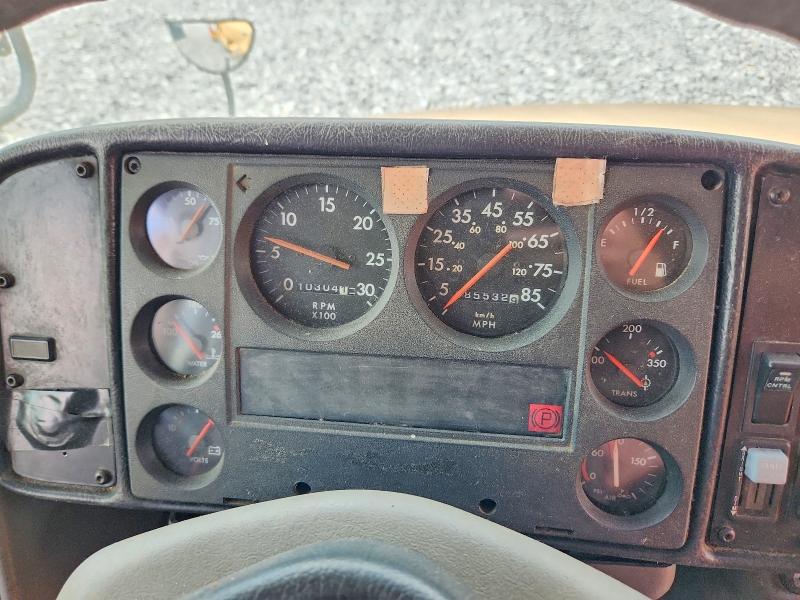 2002 Freigliner Fs65 მანქანა იყიდება აუქციონზე, vin: 4UZAAXAK52CJ24952, აუქციონის ნომერი: 56853696
