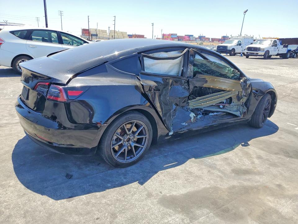 2022 Tesla Model 3 მანქანა იყიდება აუქციონზე, vin: 5YJ3E1EA0NF286656, აუქციონის ნომერი: 57743166