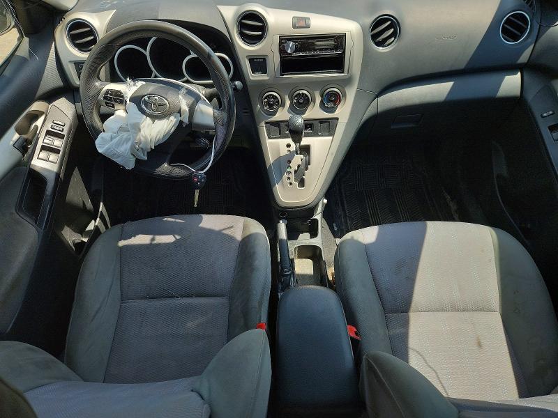 73340855 :رقم المزاد ، 2T1KU4EE5BC713865 vin ، 2011 Toyota Matrix مزاد بيع