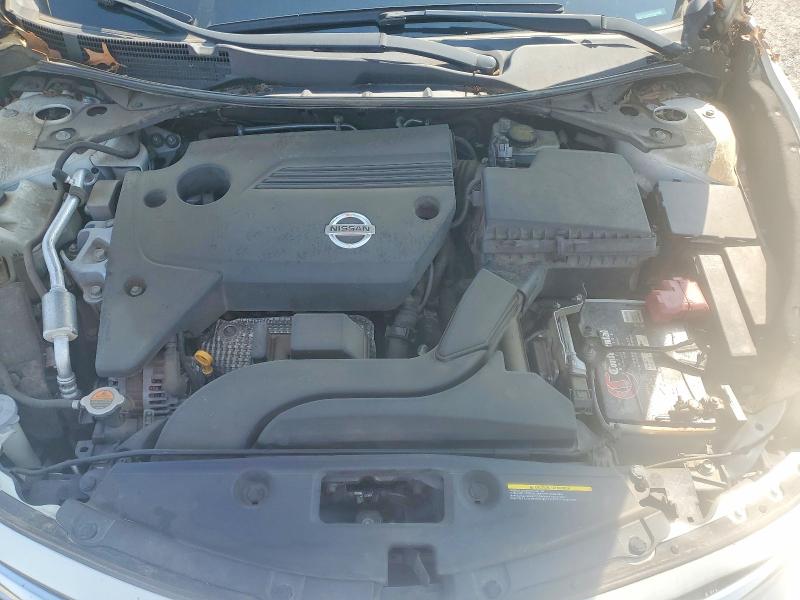 2015 Nissan Altima მანქანა იყიდება აუქციონზე, vin: 1N4AL3AP3FC114595, აუქციონის ნომერი: 57382936