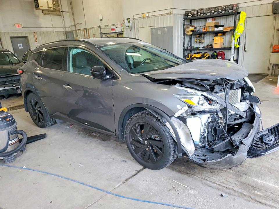 56258296 :رقم المزاد ، 5N1AZ2MH4JN145709 vin ، 2018 Nissan Murano مزاد بيع