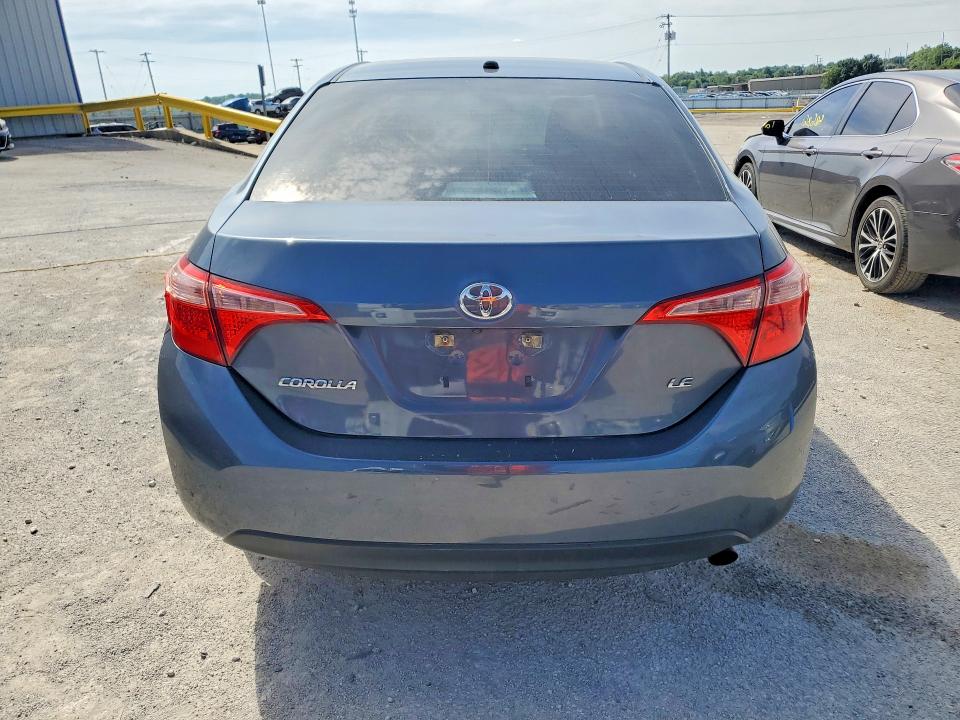Продажа на аукционе авто 2018 Toyota Corolla, vin: 5YFBURHEXJP845219, номер лота: 55594026