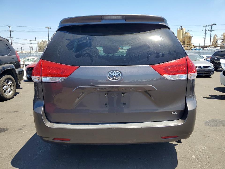 Продаж на аукціоні авто 2012 Toyota Sienna, vin: 5TDKK3DCXCS262098, номер лоту: 57250316