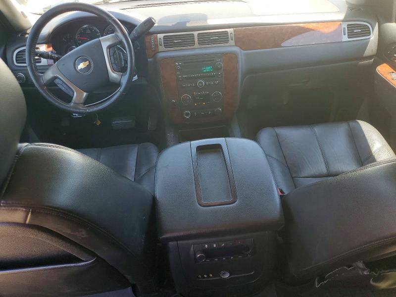 2013 Chevrolet Suburban მანქანა იყიდება აუქციონზე, vin: 1GNSCJE01DR230492, აუქციონის ნომერი: 55804146