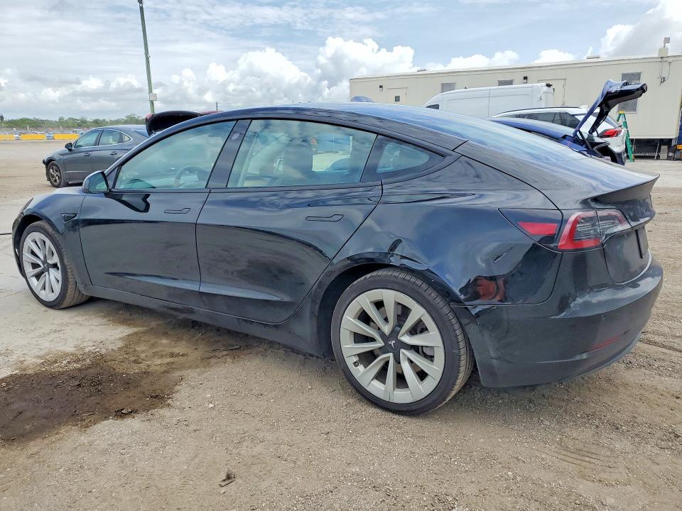 2022 Tesla Model 3 მანქანა იყიდება აუქციონზე, vin: 5YJ3E1EA7NF370277, აუქციონის ნომერი: 56848136