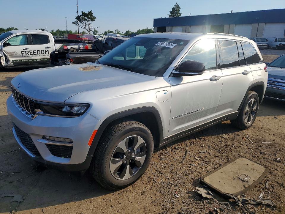 Auction sale of the 2025 Jeep Grand Cherokee, vin: 1C4RJYB6XS8665870, lot number: 55816646