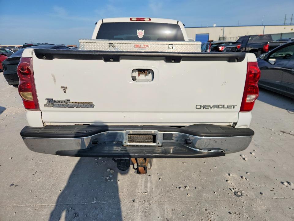 2003 Chevrolet Silverado მანქანა იყიდება აუქციონზე, vin: 2GCEC19T831231978, აუქციონის ნომერი: 58608776