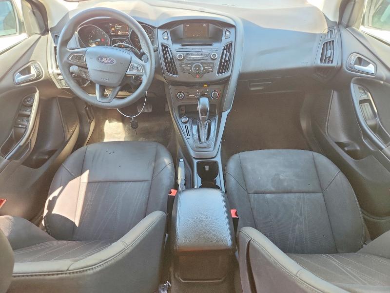 57488396 :رقم المزاد ، 1FADP3K21HL318335 vin ، 2017 Ford Focus مزاد بيع