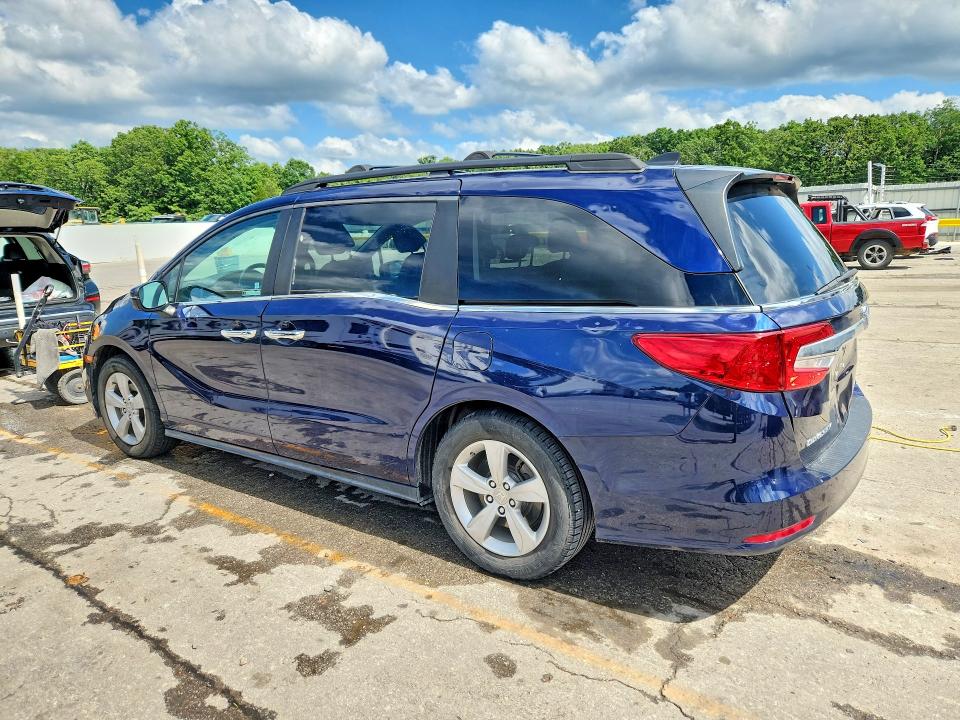 55904236 :رقم المزاد ، 5FNRL6H73KB044310 vin ، 2019 Honda Odyssey مزاد بيع