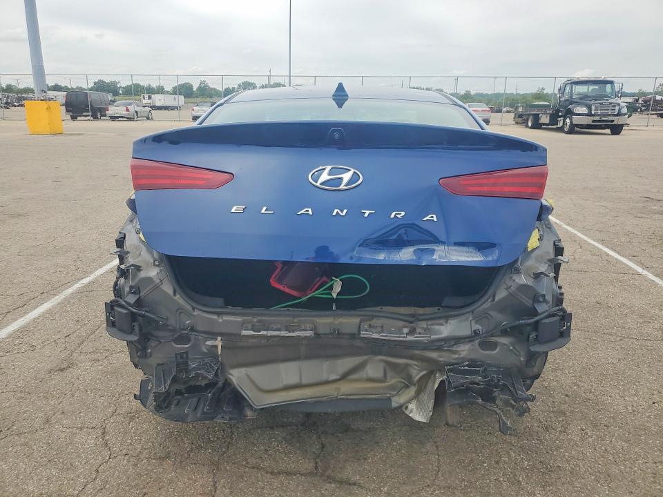 55917316 :رقم المزاد ، 5NPD84LF7LH515134 vin ، 2020 Hyundai Elantra مزاد بيع
