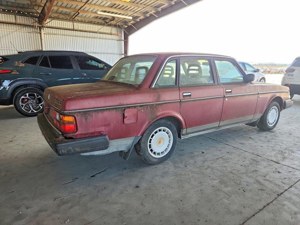 1990 Volvo 240 მანქანა იყიდება აუქციონზე, vin: YV1AA8848L1396355, აუქციონის ნომერი: 58060246