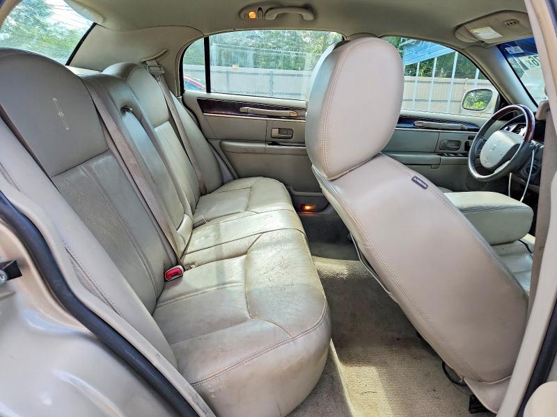 2011 Lincoln Town Car მანქანა იყიდება აუქციონზე, vin: 2LNBL8CVXBX761026, აუქციონის ნომერი: 57011476