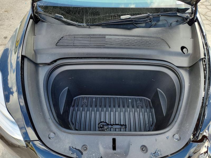 56185046 :رقم المزاد ، 5YJYGDEE6MF088652 vin ، 2021 Tesla Model Y مزاد بيع