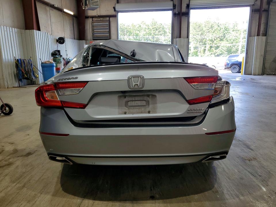 2022 Honda Accord მანქანა იყიდება აუქციონზე, vin: 1HGCV1F44NA046755, აუქციონის ნომერი: 55701966