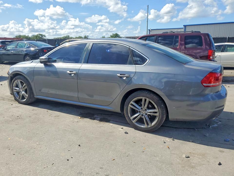 56158906 :رقم المزاد ، 1VWBH7A35EC014188 vin ، 2014 Volkswagen Passat مزاد بيع