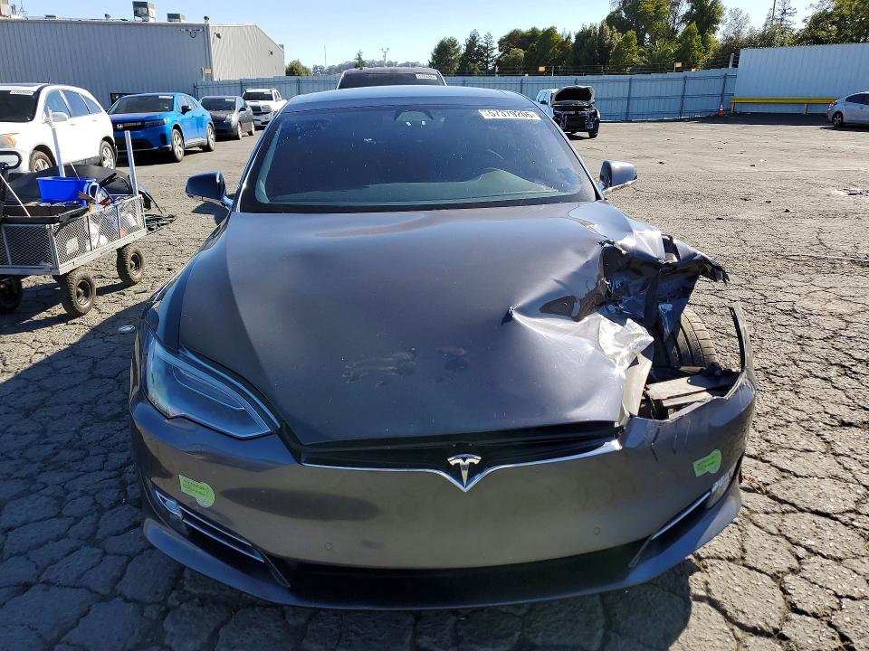 Продаж на аукціоні авто 2018 Tesla Model S, vin: 5YJSA1E45JF276880, номер лоту: 57379206