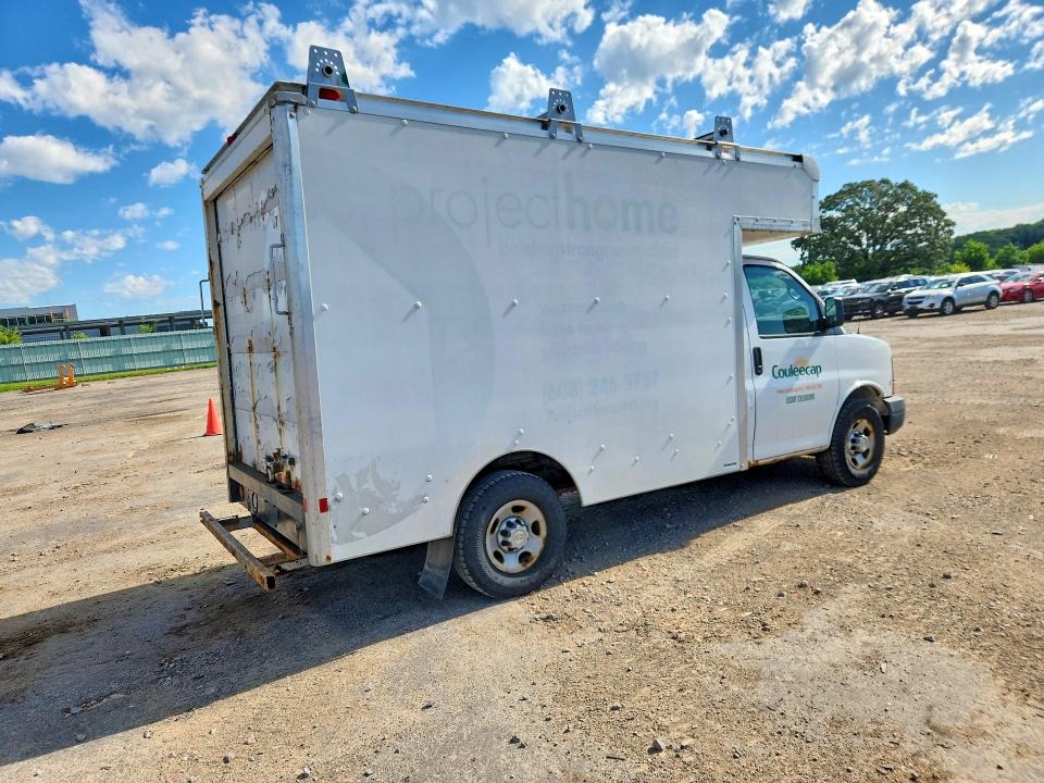 55866986 :رقم المزاد ، 1GBHG31K091180205 vin ، 2009 Chevrolet Express G3500 مزاد بيع