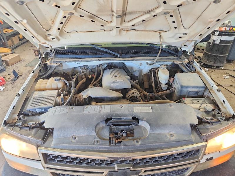 56163216 :رقم المزاد ، 1GCHK29U55E212692 vin ، 2005 Chevrolet Silverado مزاد بيع