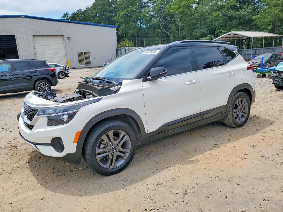 Продаж на аукціоні авто 2022 Kia Seltos, vin: KNDEU2AA8N7315964, номер лоту: 58405626