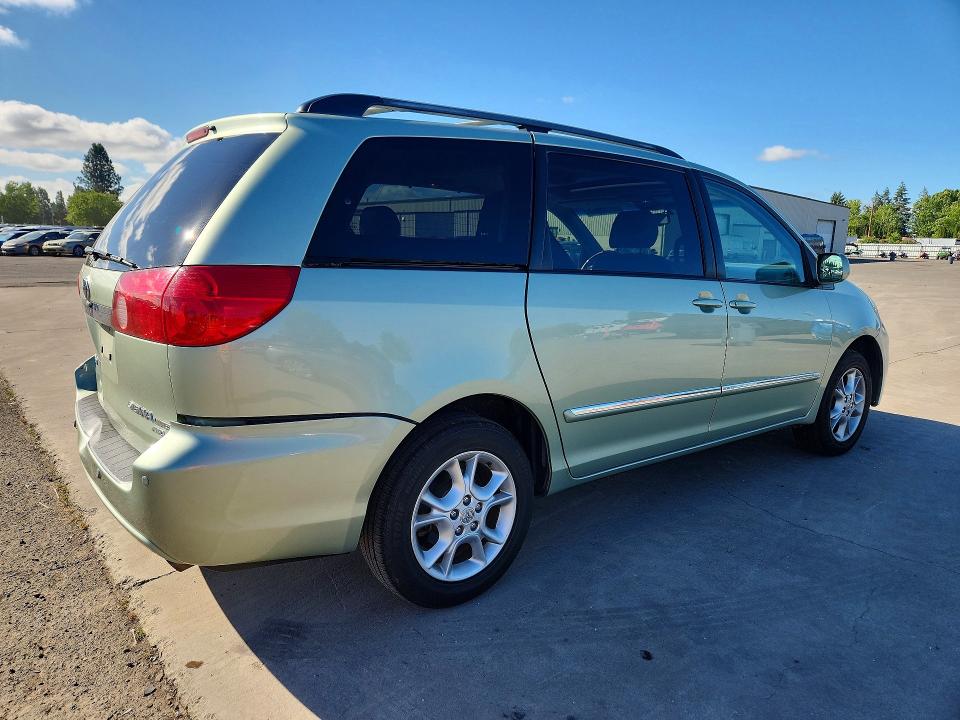 Продажа на аукционе авто 2006 Toyota Sienna, vin: 5TDBA22C26S059890, номер лота: 57923966