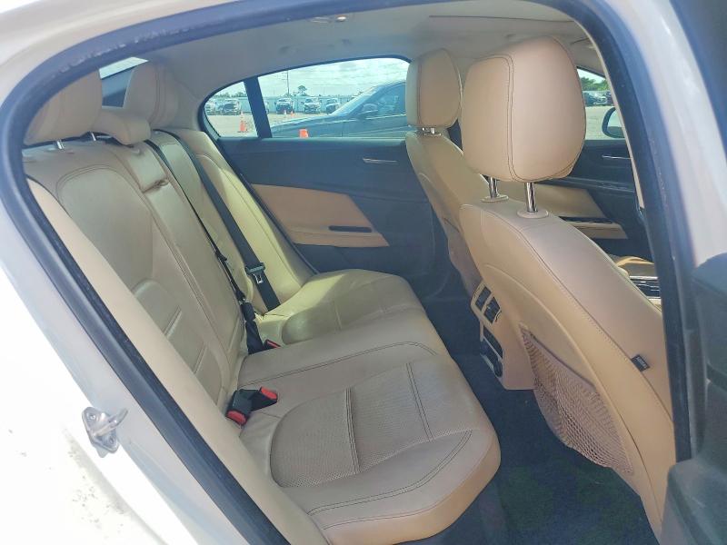 Продаж на аукціоні авто 2017 Jaguar Xe, vin: SAJAE4BG0HA960627, номер лоту: 57160476